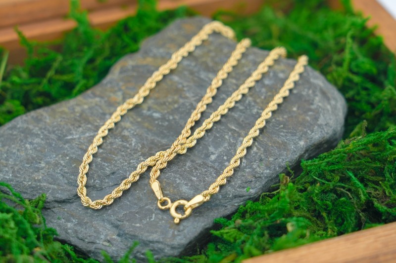 Złoty łańcuszek korda 585.jpg