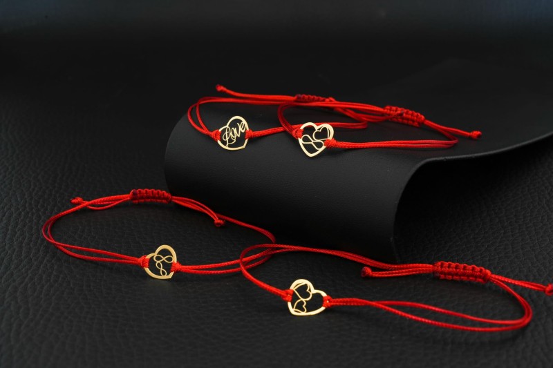 Złote bransoletki sznurkowe serca walentynki.jpg