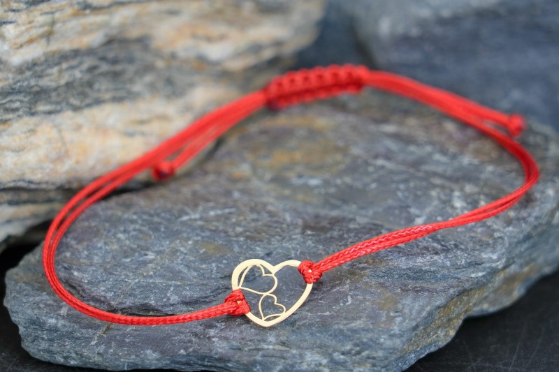 Bransoletka sznurkowa serca w sercu.jpg