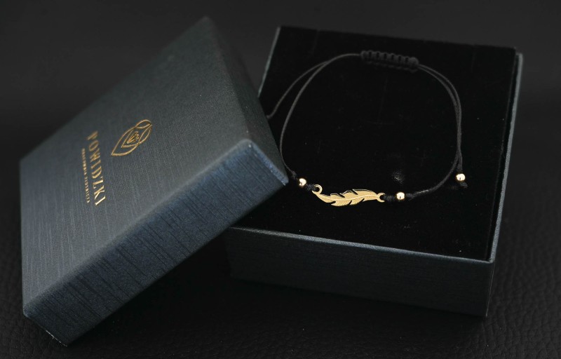 bransoletka piórko pudełko.jpg