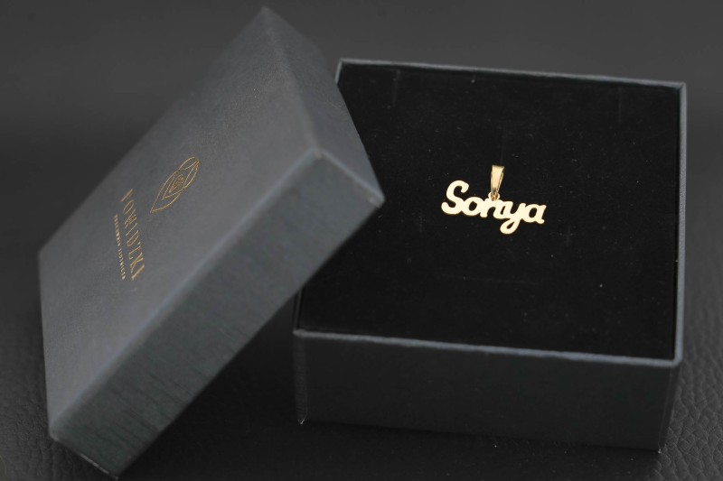 personalizowana-bizuteria-zawieszka-sonya-zloto.jpg