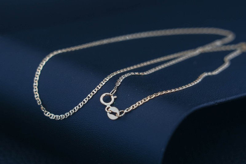 Łańcuszek o splocie Gucci złoto próby 585.jpg