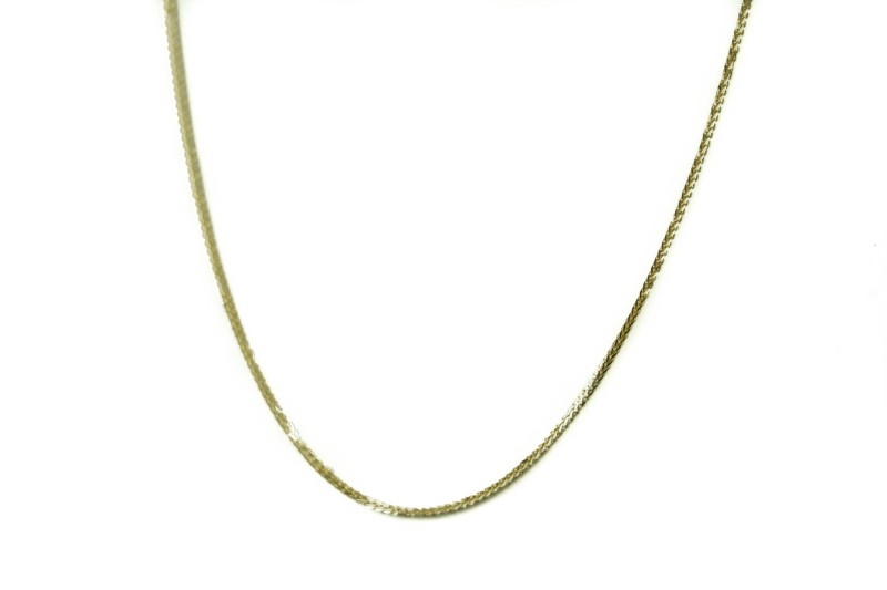 elegancki-dluzszy-lancuszek-zloty-baza-do-zawieszek.jpg