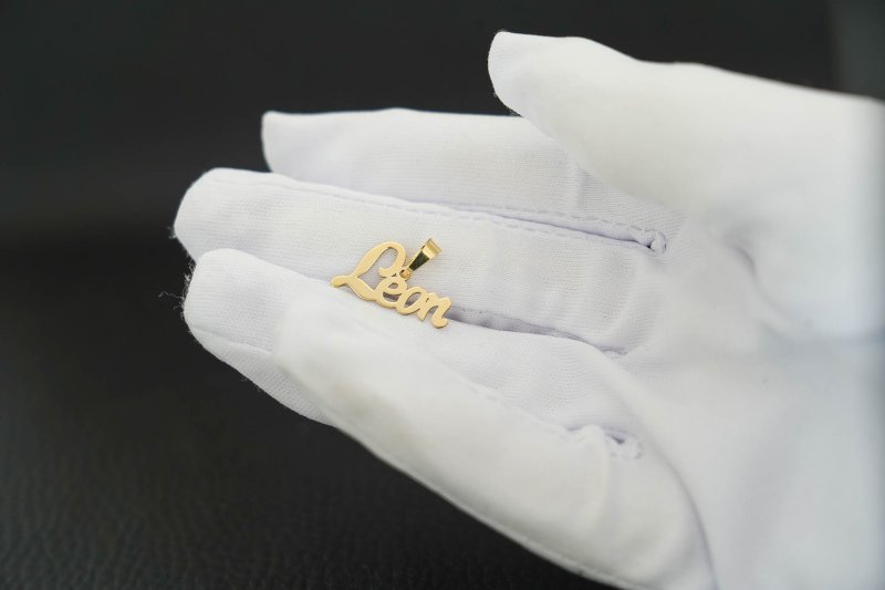 zloty-wisiorek-imienny-do-lancuszka-gold-shop.jpg