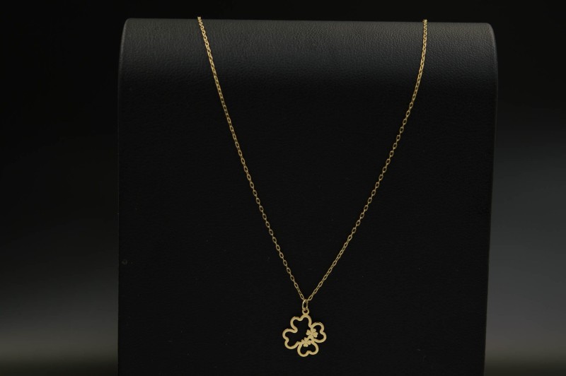 złota celebrytka koniczynka.jpg