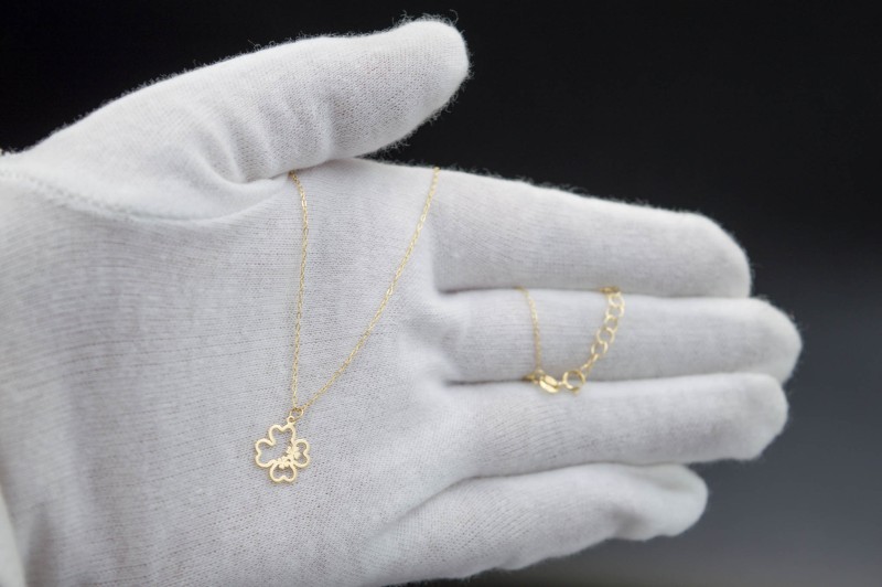 celebrytka koniczynka.jpg