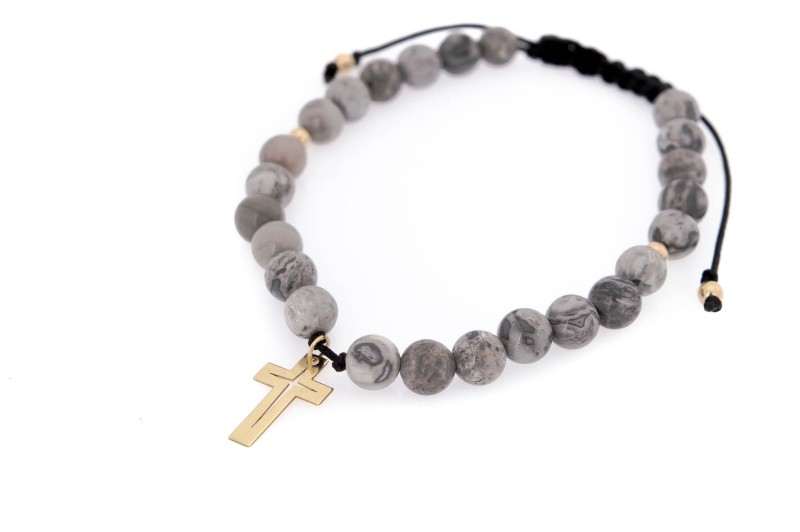 Bransoletka z kamieni jaspisu i złotym krzyżykiem.jpg