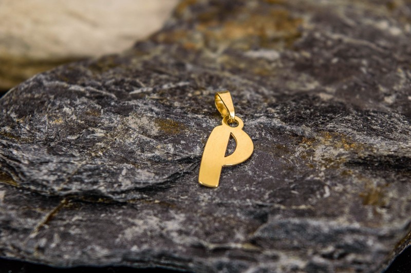 zawieszka litera alfabetu.jpg