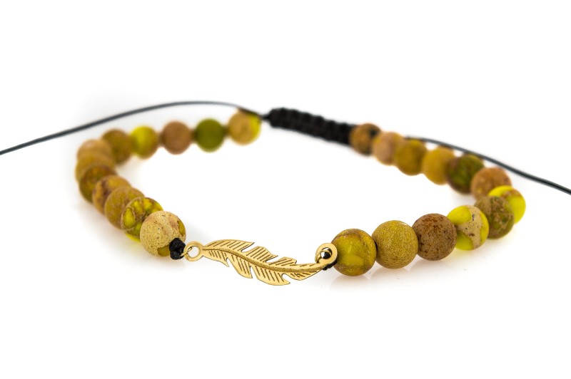 Jaspis w bransoletce na rękę.jpg