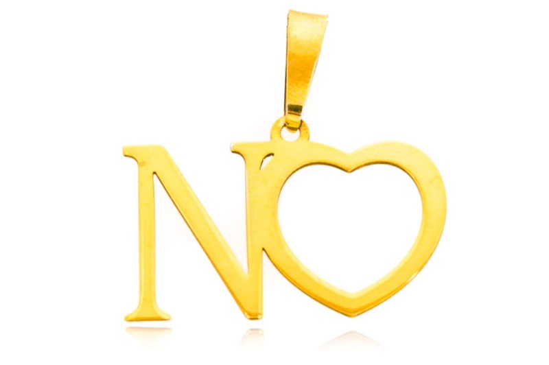 złota zawieszka serce z literką.jpg