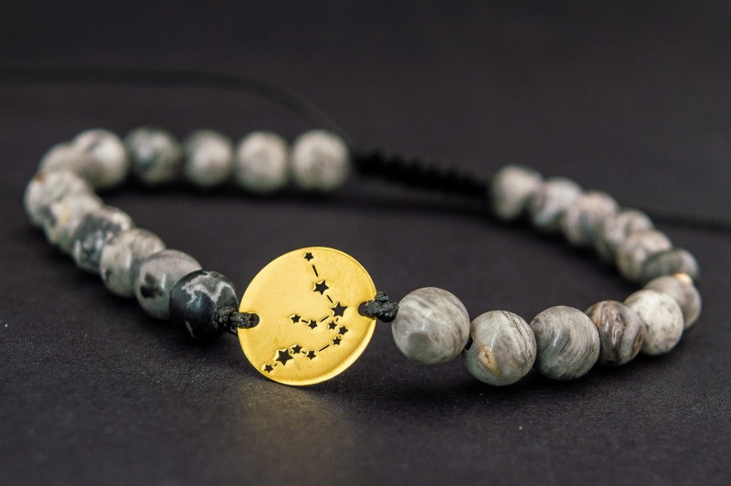 bransoletka z naturalnymi kamieniami.jpg