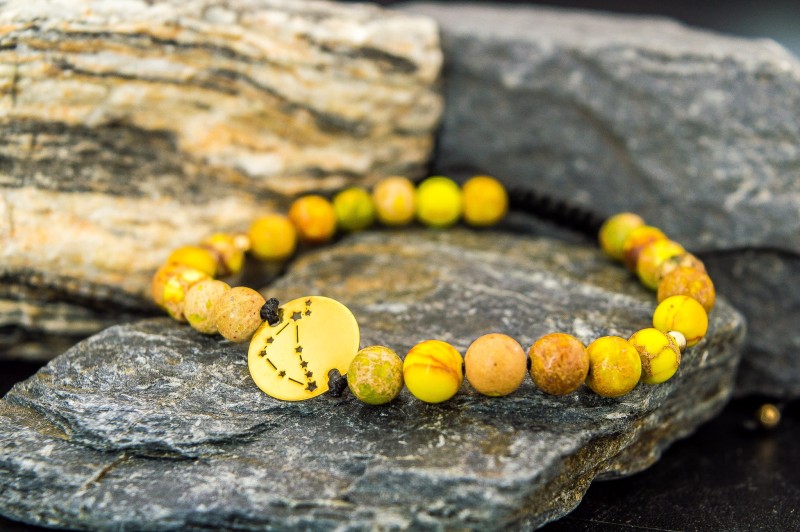 bransoletka z kamieni naturalnych.jpg