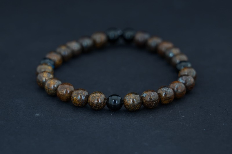 Bronzyt z Agatem.jpg