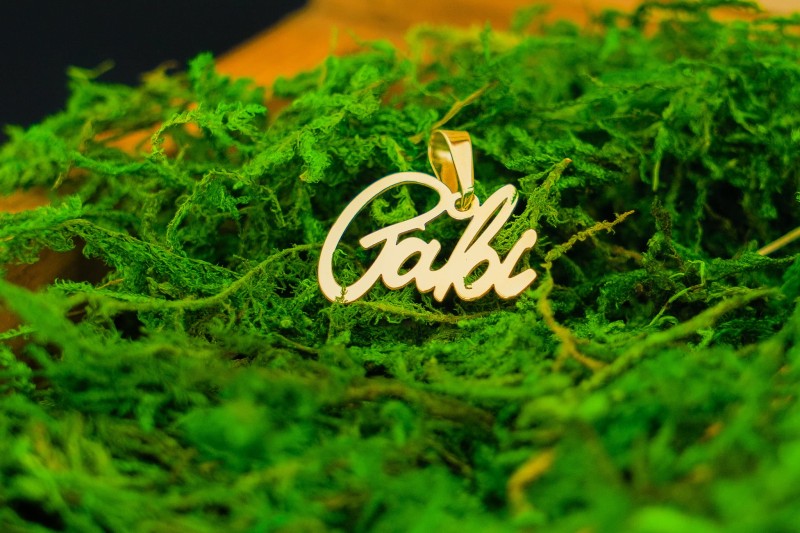 Złote imię Gabi wisior zawieszka wisiorek.jpg