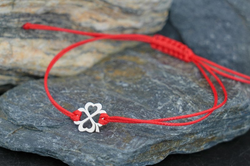 Koniczynka na szczęście ze srebra.jpg