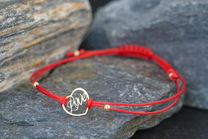 sznurkowa-bransoletka-zloto-love-symbol-milosci.jpg