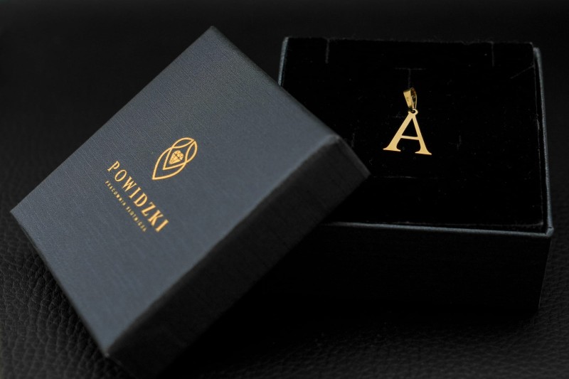 Złota zawieszka literka A złoto 585.jpg